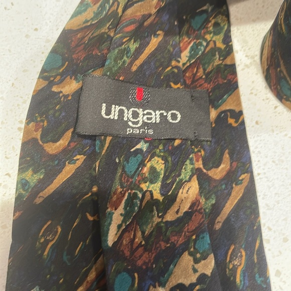 Ungaro Paris -  100% Silk Tie,  Made in Italy. - Picture 3 of 4